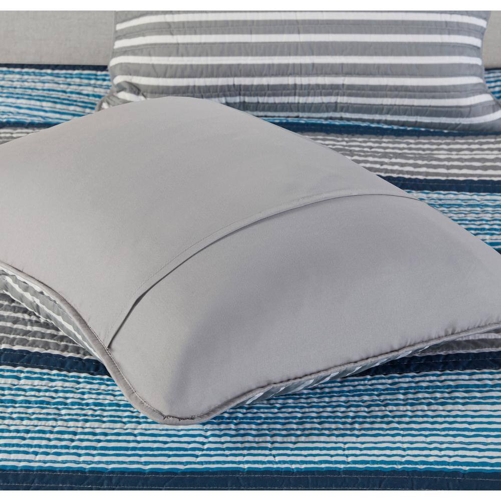 Reversible Gray Microfiber Quilt Set, Twin - Modern Striped Design
