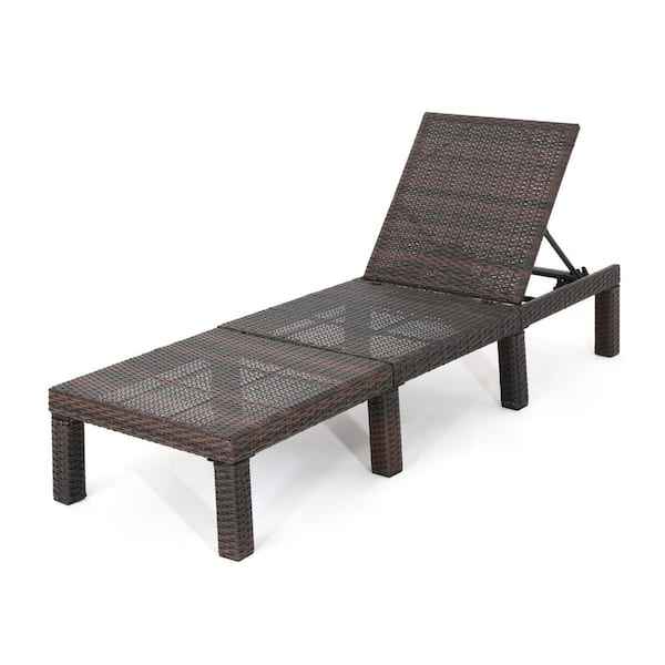 Unbranded Classic Style Hand-Crafted Brown Wicker Outdoor Chaise Lounge Chair w/Adjustable Backrest And Iron Frame for Outdoor Use