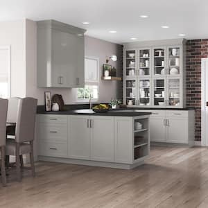 Designer Series Melvern Assembled 15x34.5x23.75 in. Base Kitchen Cabinet in Heron Gray