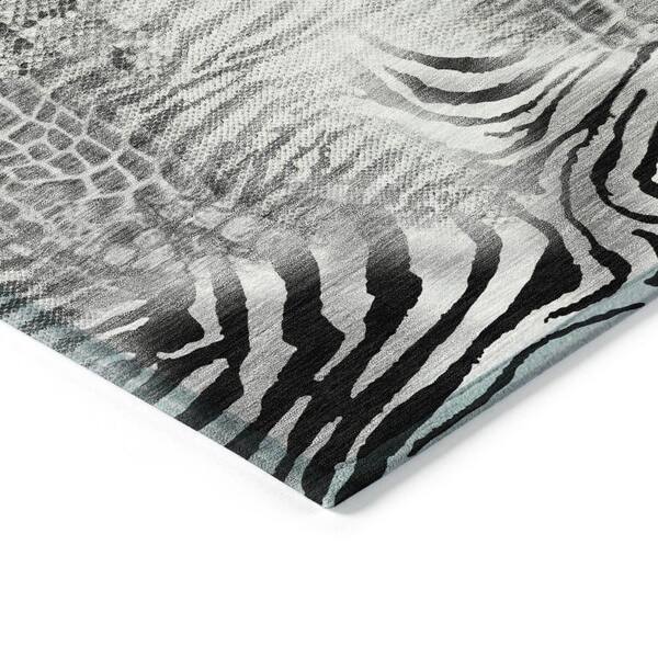 Chantille Machine Washable Indoor/Outdoor Abstract ACN2276 Gray 2 ft. 3 in. x 7 ft. 6 in. Runner Rug