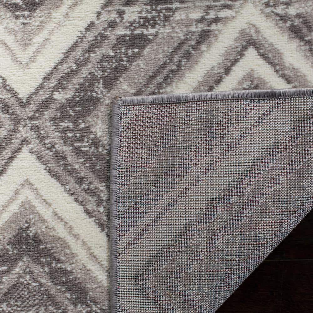 Reversible Grey/Green Medallion Synthetic 24x14 Rug