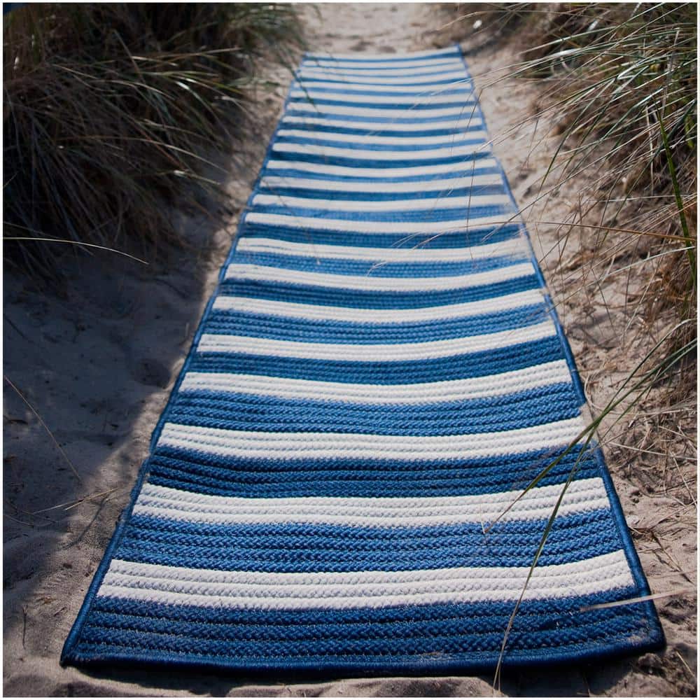 Blue Synthetic Braided Stripe 5' x 8' Reversible Rug