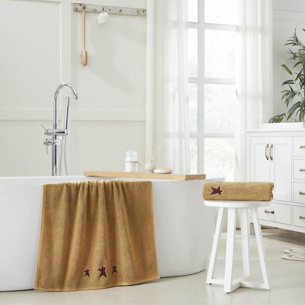 Burgundy Prim Stars Doe Tan 100% Cotton Bath Towel (Set of 2)