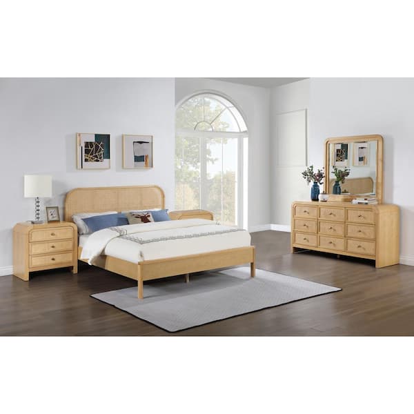 Best Master Furniture Belmont Rattan Natural Wood Frame King Bedroom Set (5-Piece)