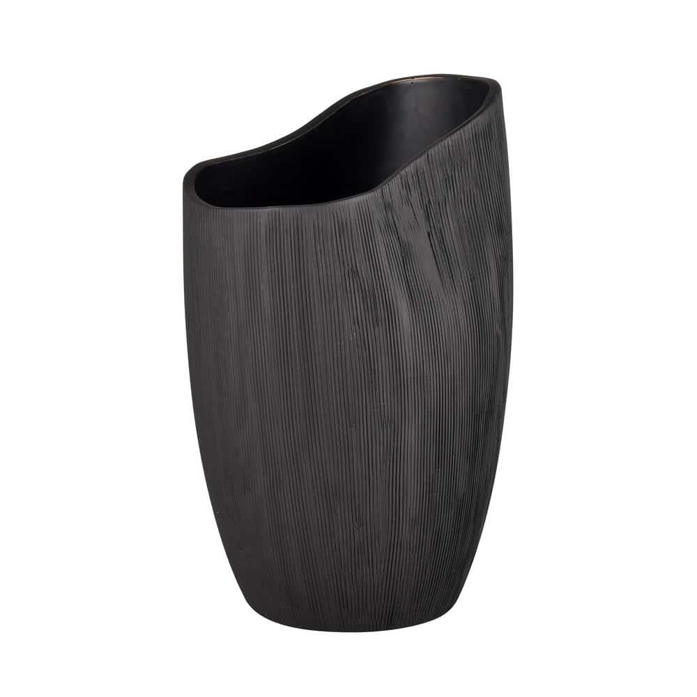 Matte Black Ceramic Scribing Vase with Etched Finish