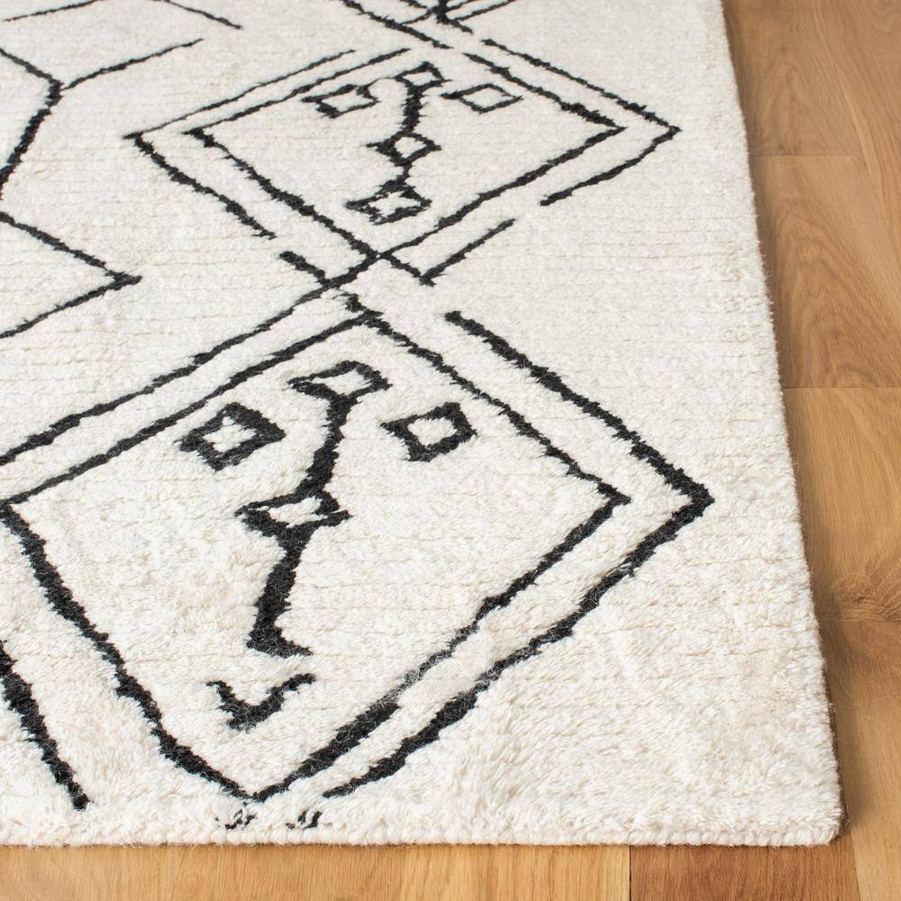 Ivory and Black Handmade Wool Tufted Shag Runner Rug
