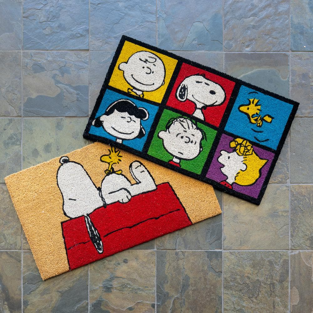 Peanuts Snoopy and Friends Colorful Coir Outdoor Door Mat Set