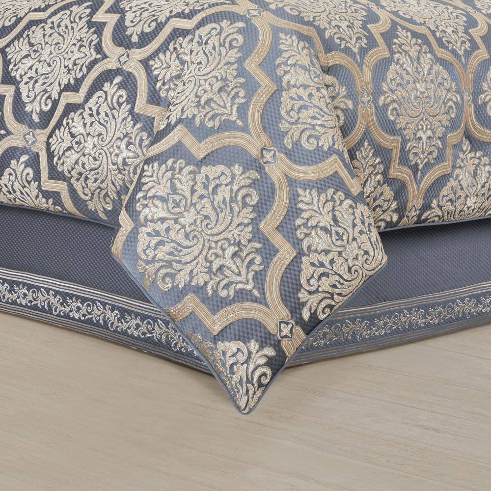 San Marino Powder Blue Plush Queen Comforter Set
