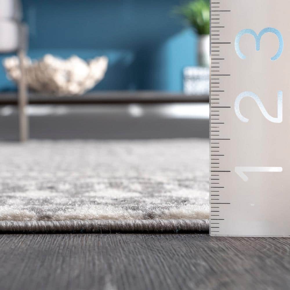 Modern Geometric Gray 10' x 14' Easy-Care Synthetic Area Rug