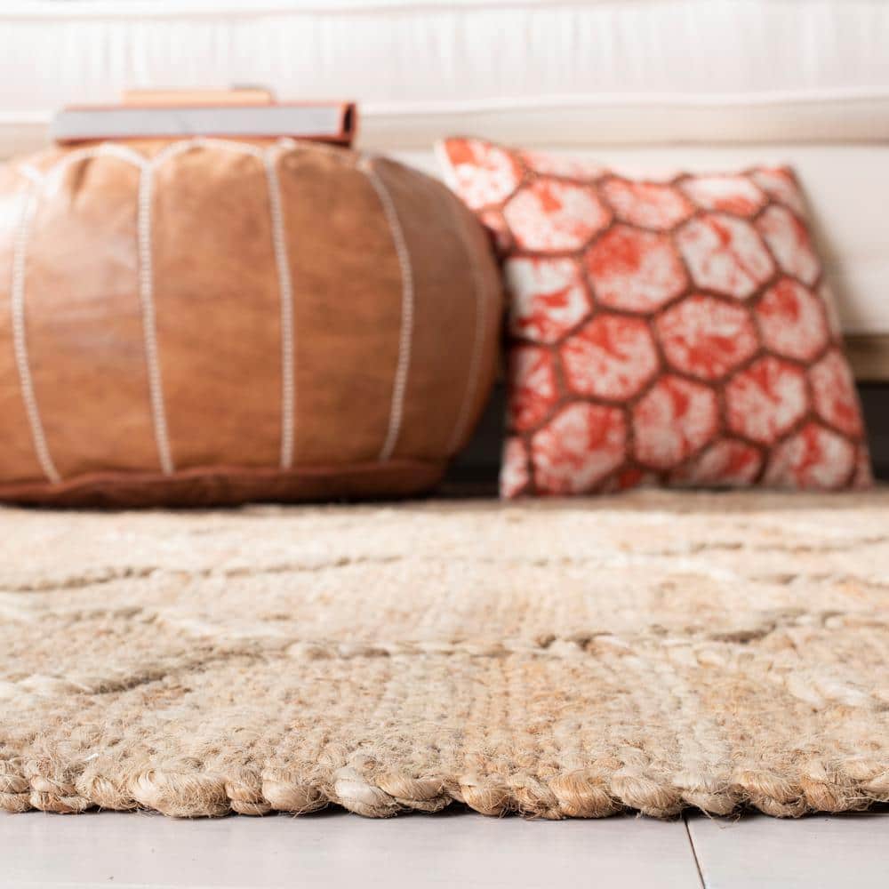 Handmade Natural Wool Rectangular 9' x 12' Area Rug