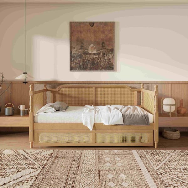 Walnut Twin Daybed with Twin Size Trundle