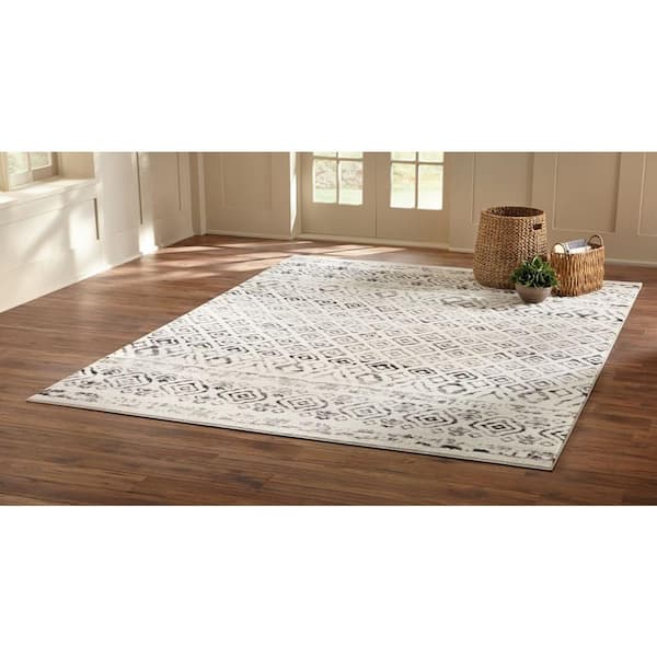 Tribal Essence Ivory 8 ft. x 10 ft. Area Rug