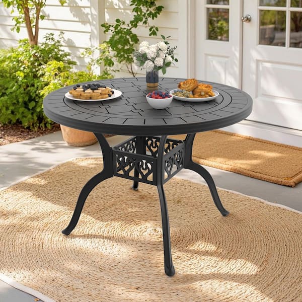 39.37. in. Cast Aluminum Round Outdoor Patio Dining Table CZH-149