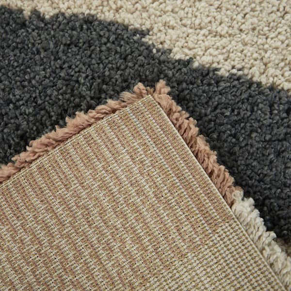 https://images.thdstatic.com/productImages/3d7de6e4-1f77-4fda-89b4-5ab3bed7bc65/svn/cream-balta-area-rugs-3105574-c3_600.jpg