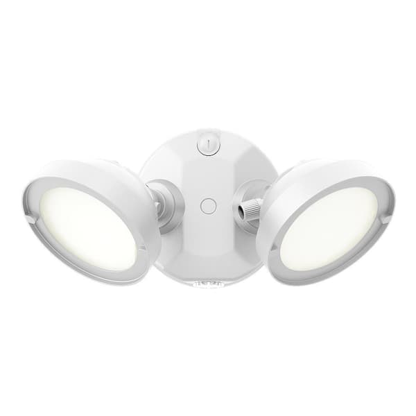 HALO TGS 150-Watt 80° White Outdoor Integrated LED Flood Light with Dusk to Dawn