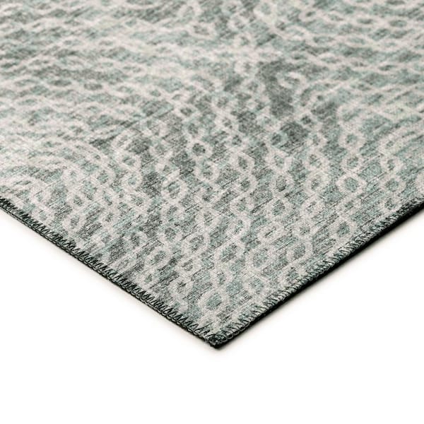 Bravado Grey 1 ft. 8 in. x 2 ft. 6 in. Geometric Indoor/Outdoor Washable Area Rug