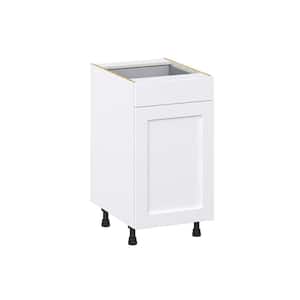 Mancos Bright White Shaker Assembled Base Kitchen Cabinet With a Pull Out (18 in. W x 34.5 in. H x 24 in. D)