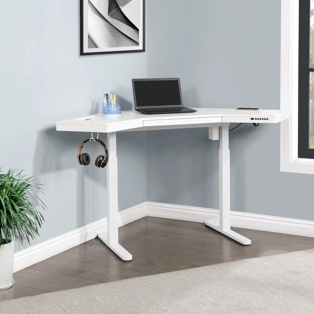 SUTTO HANGER STAND | TRUCK FURNITURE