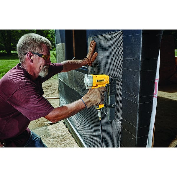 VEVOR Pneumatic Staple Gun, 16 Gauge 7/16-inch Medium Crown Pneumatic Stapler 1 to 2 Length VEVOR Pneumatic Staple Gun, 16 Gauge 7/16-inch Medium Crown Pneumatic Stapler 1 to 2 Length