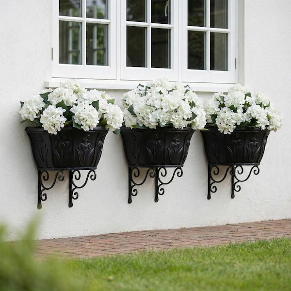 15.7 in. White Indoor/Outdoor Artificial Hydrangea Flower Bundles