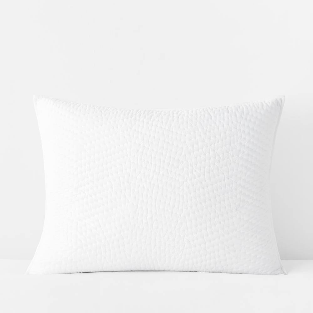 BRAND NEW IN PACKAGE Details about   CRACKER BARREL ELOISE STANDARD SHAM 1 COUNT 