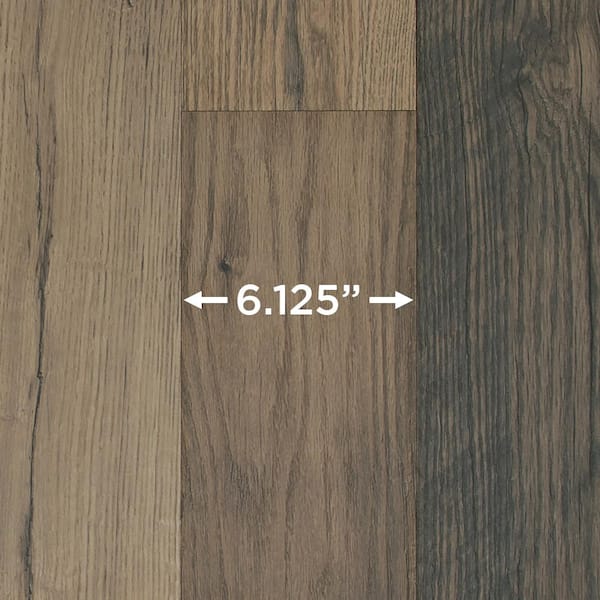 Pergo - Outlast+ Honeysuckle Oak 12 mm T x 6.1 in. W Waterproof Laminate Wood Flooring (16.12 sqft/case)