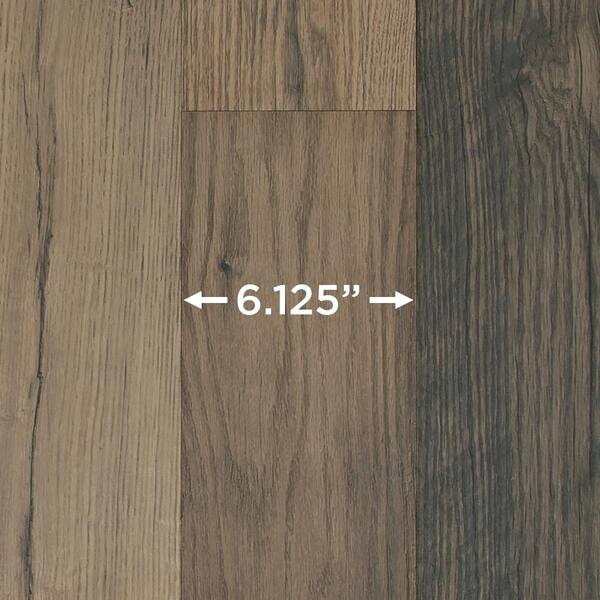Pergo Outlast 6 14 In W Honeysuckle Oak Waterproof Laminate Wood Flooring 451 36 Sq Ft Pallet Lf000988plt The Home Depot