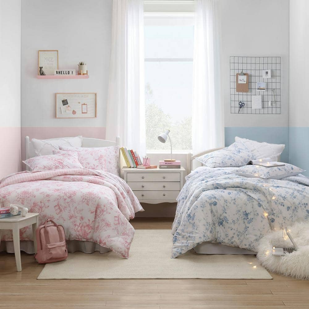 Belinda Blue Reversible Cotton King Comforter Set