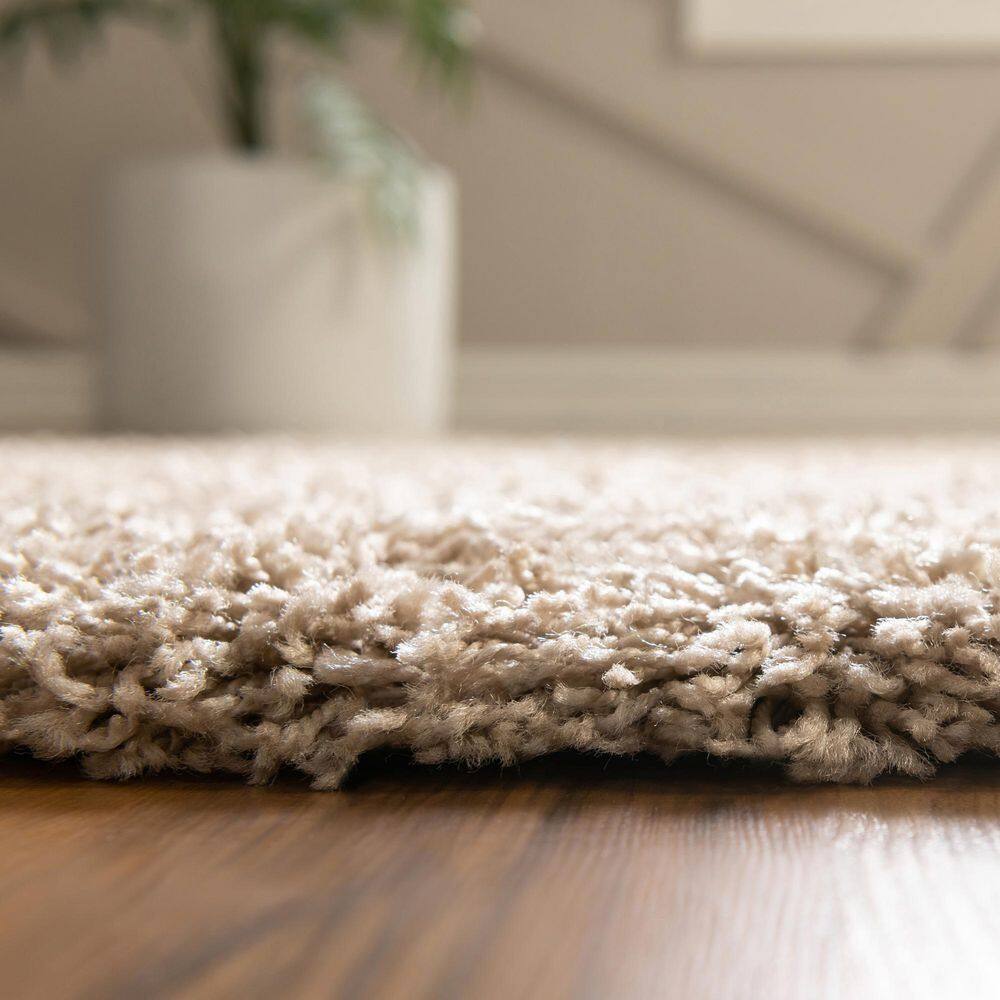 Luxurious Blue Shag 4' x 6' Rectangular Easy-Care Area Rug