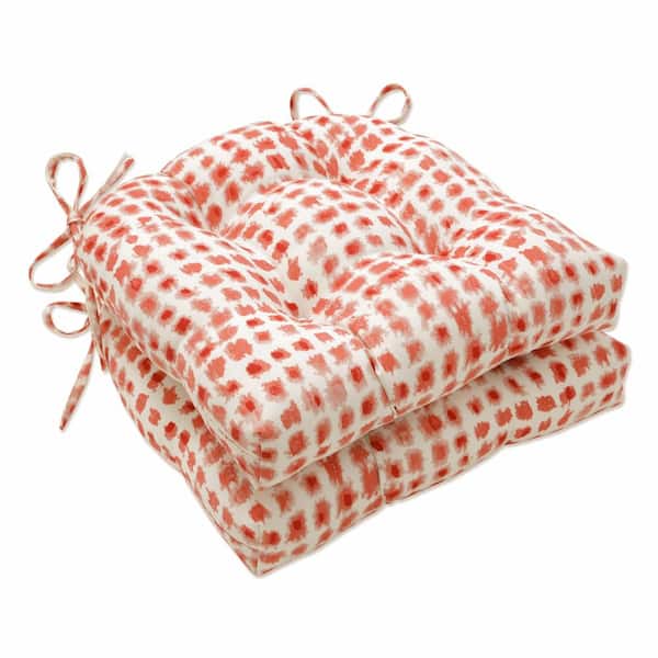 Pillow Perfect 17.5 x 17 Outdoor Dining Chair Cushion in Red/Ivory (Set of 2)