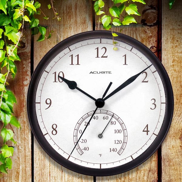 https://images.thdstatic.com/productImages/3dc21ce8-5be9-46b5-b109-55e5aae63587/svn/acurite-outdoor-clocks-01400hda2-e1_600.jpg
