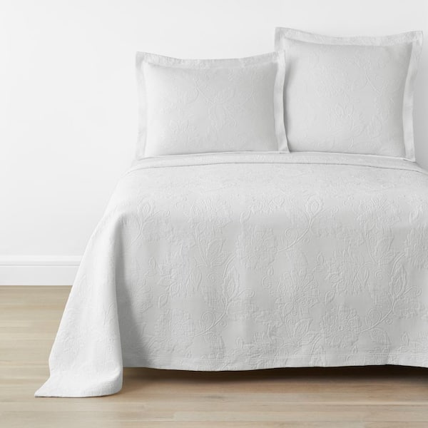 Putnam Matelasse White Cotton King Bedspread