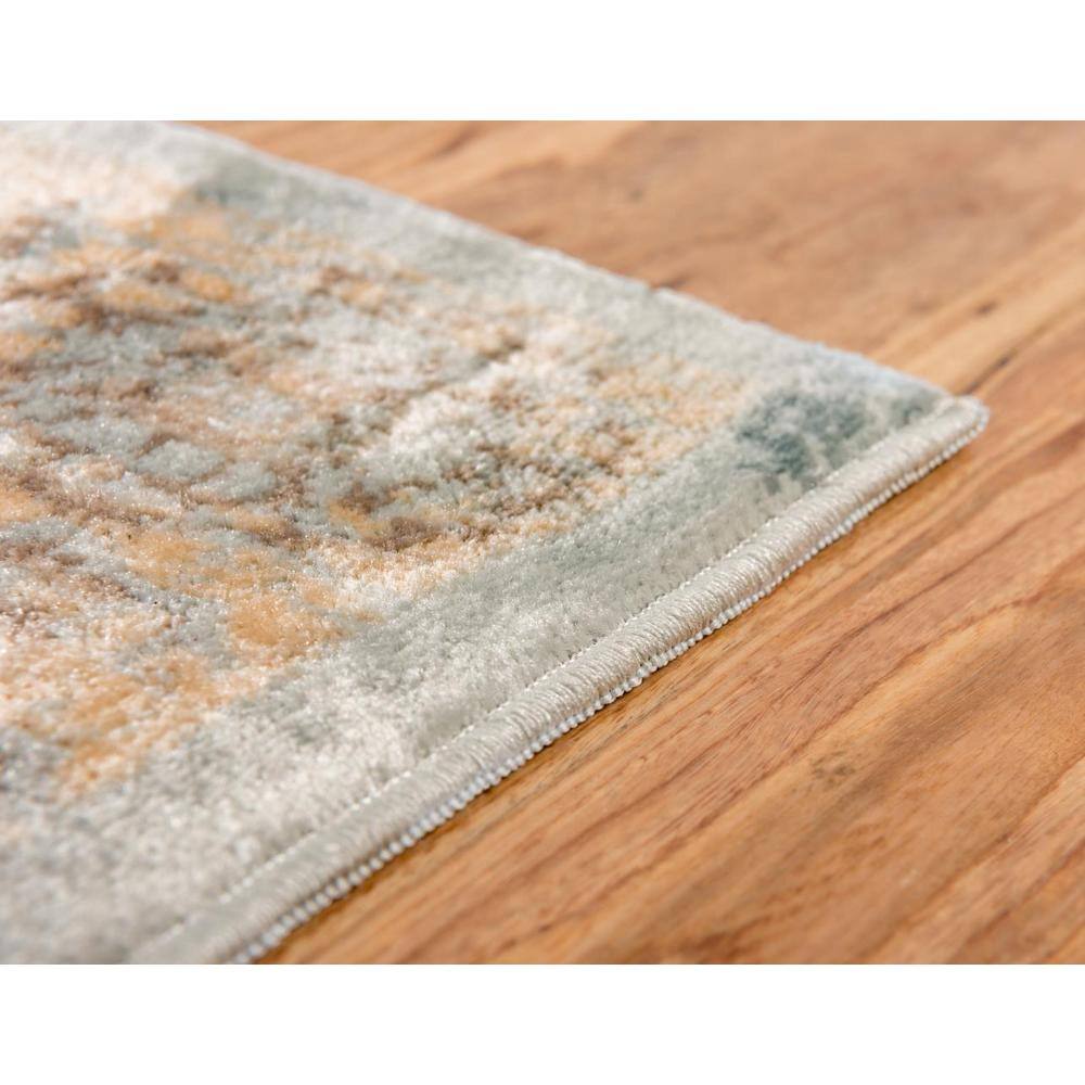 Serene Light Blue Floral Rectangular Easy-Care Rug 7' x 10'