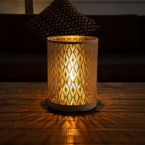 Indoor/Outdoor Diamond Lantern with Warm White Tungsten Light and Timer