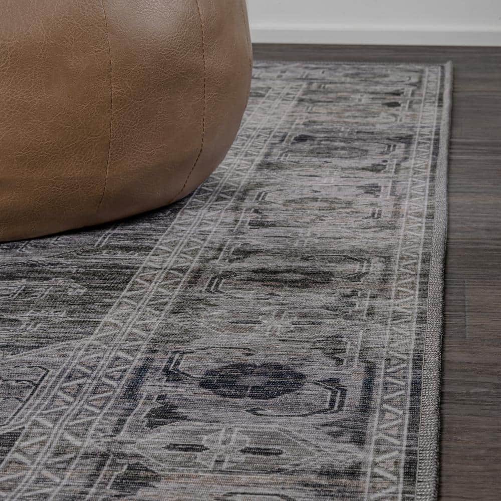 Alanya Dark Green and Gray Medallion Washable 8' x 10' Area Rug