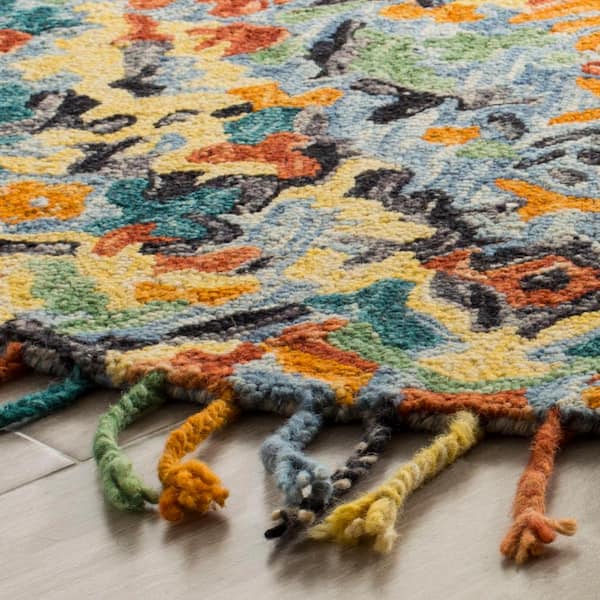 Safavieh Blossom Blue/Multi Rug; Round 6