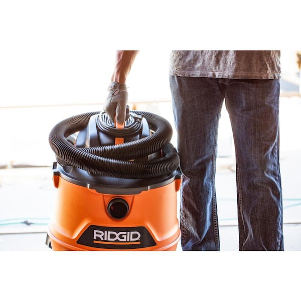 RIDGID 2-1/2 in. x 7 ft. DUAL-FLEX Tug-A-Long Locking Vacuum Hose