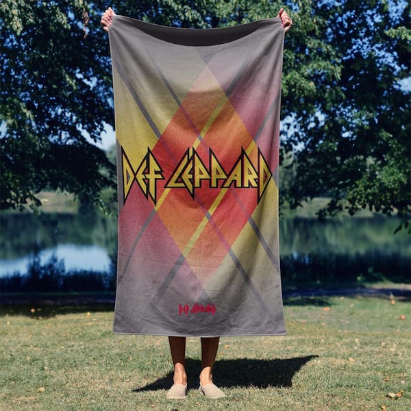 Def Leppard Diamond Fire Microfiber Beach Towel 30 x 60 in.