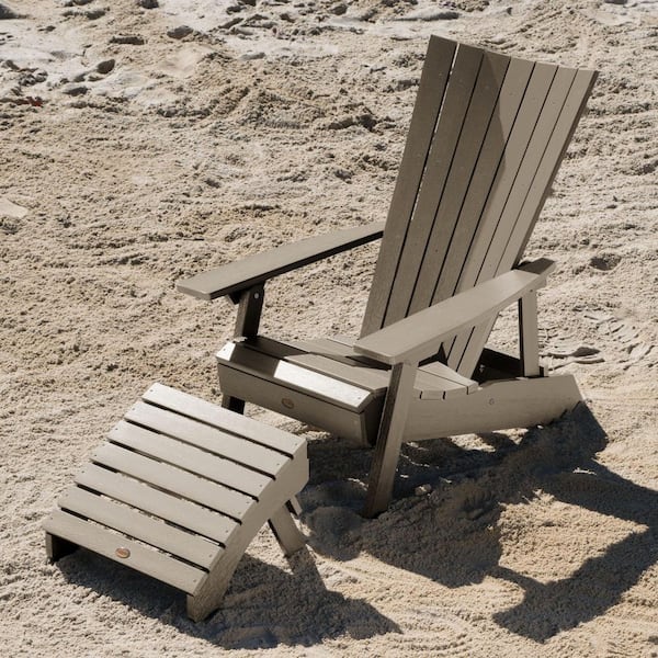 Manhattan Beach Woodland Brown 2-Piece Recycled Plastic Patio Conversation Set