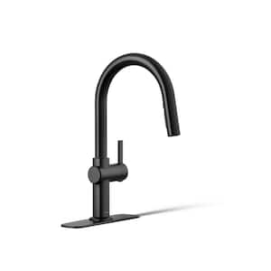 Clarus Single Handle Pull Down Sprayer Kitchen Faucet in Matte Black