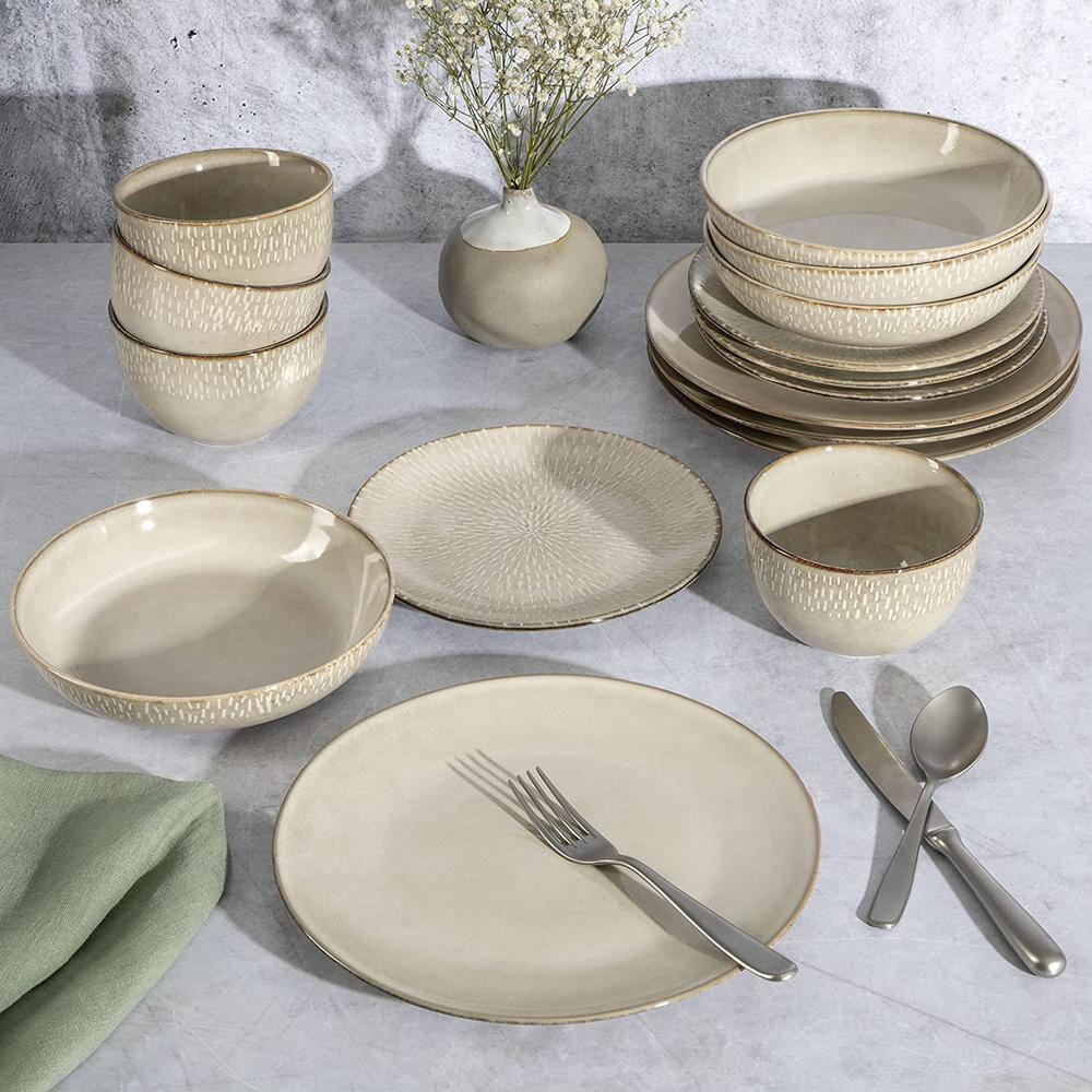 Cream Ceramic 16-Piece Dinnerware Set with Reactive Glaze