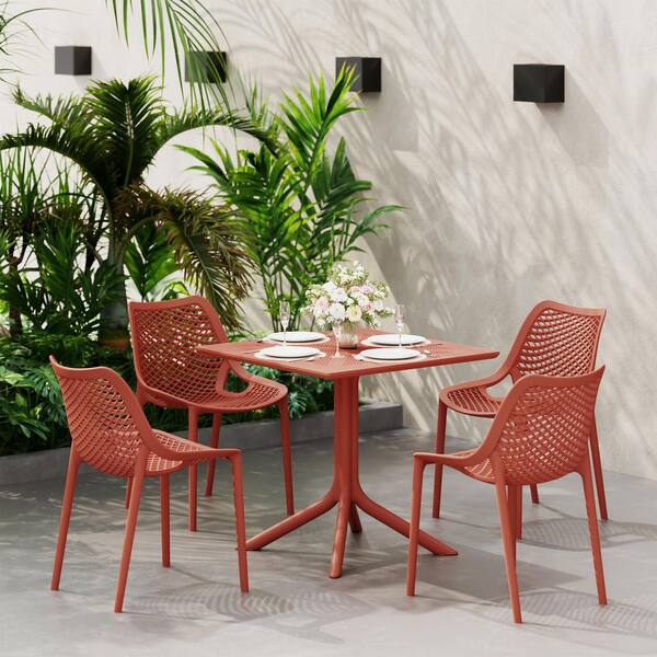 FrondandForm Modern Outdoor Patio Poly Plastic 31.5 in. Square Dining Table in Red