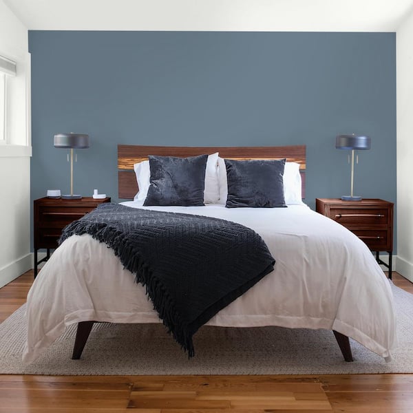 Glidden Premium 1 gal. PPG1040-6 Freedom Found Flat Interior Latex