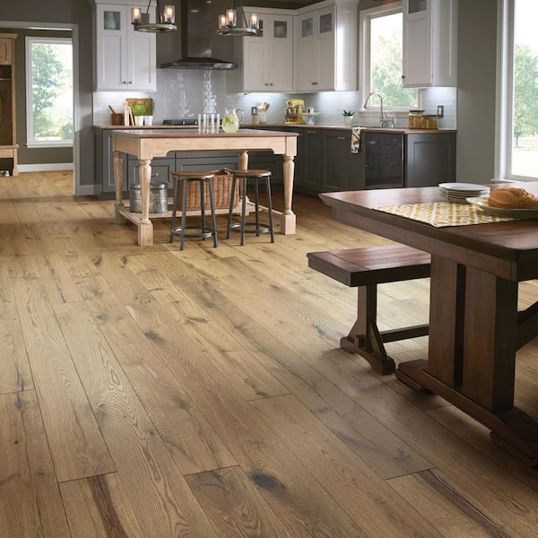 Boardwalk Nutmeg White Oak 1/2 in. T X 7 in. W Tongue and Groove Engineered Hardwood Flooring (23.58 sq.ft./case)