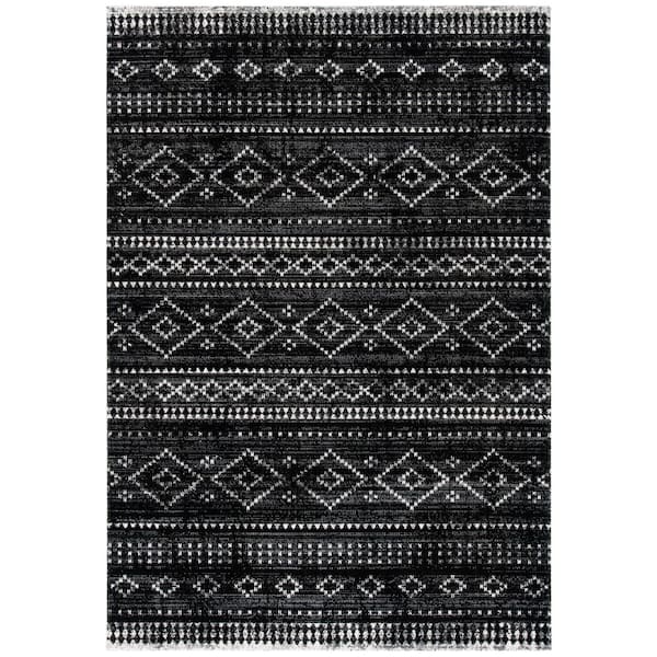 SAFAVIEH Montage Gray/Black 4 ft. x 6 ft. Distressed Aztec Indoor/Outdoor Patio  Area Rug
