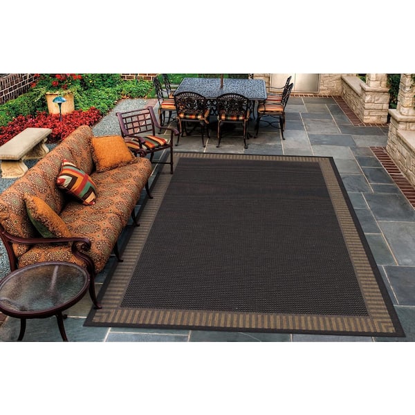 https://images.thdstatic.com/productImages/3e15db8c-6423-4ad3-8426-494212233078/svn/black-cocoa-couristan-outdoor-rugs-16812000086130t-e1_600.jpg