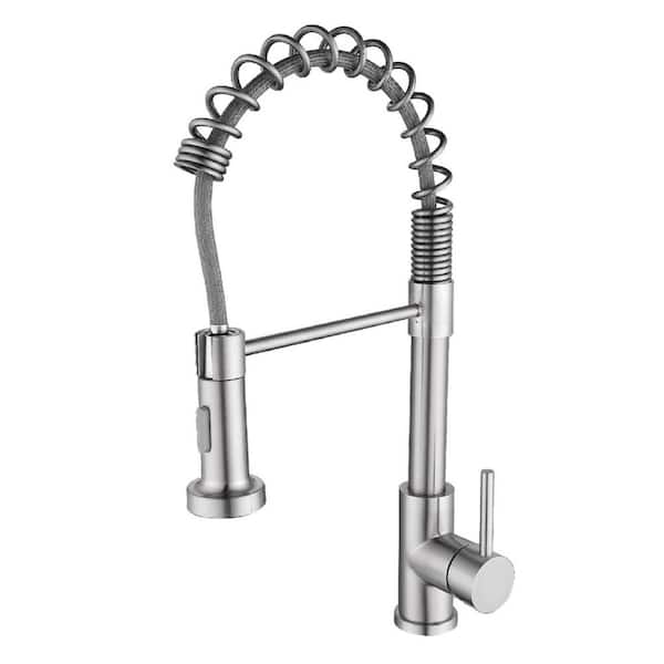 Single Handle Pull Out Sprayer Kitchen Faucet in Chrome