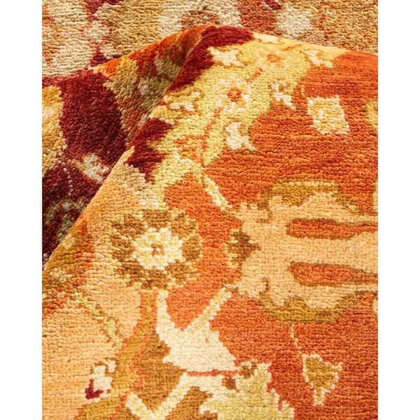 Eclectic 4 ft. x 6 ft.  Ivory  Floral Wool Indoor Area Rug