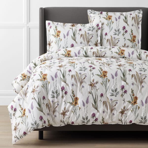Legends Hotel Stem Florals Wrinkle-Free Ivory Multi Queen Sateen Comforter