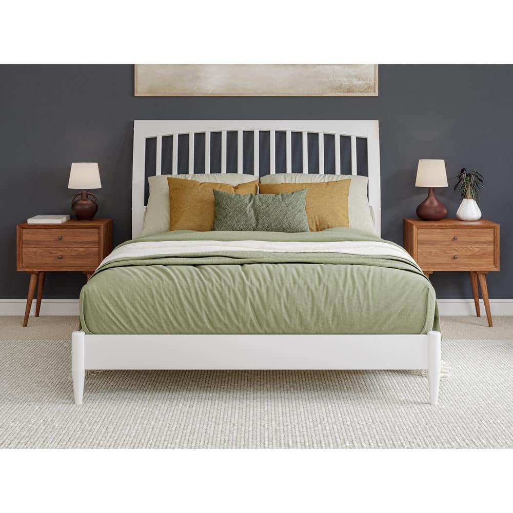 Orleans White Solid Wood Queen Sleigh Platform Bed with Slatted Headboard